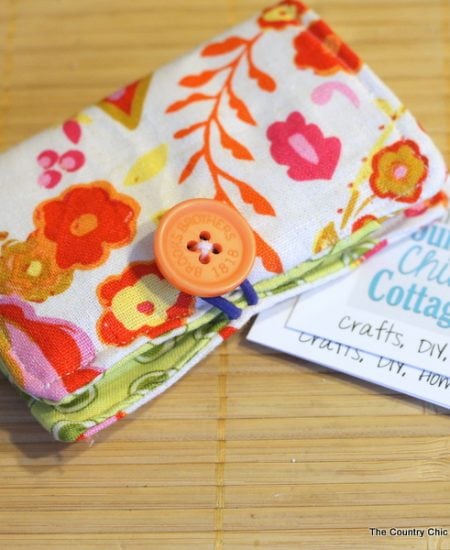 DIY Business Card Holder -- make your own business card holder with fun fabrics and a button.