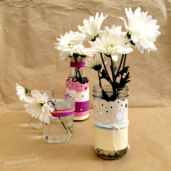 Flower Vase -- a printable vase wrap that can be added to any jar in seconds. A fun way to dress up flowers for a spring party or wedding.