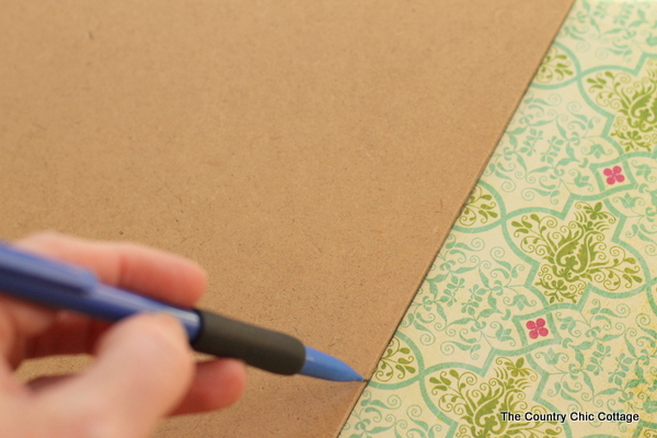 trace a clipboard on your patterned paper 