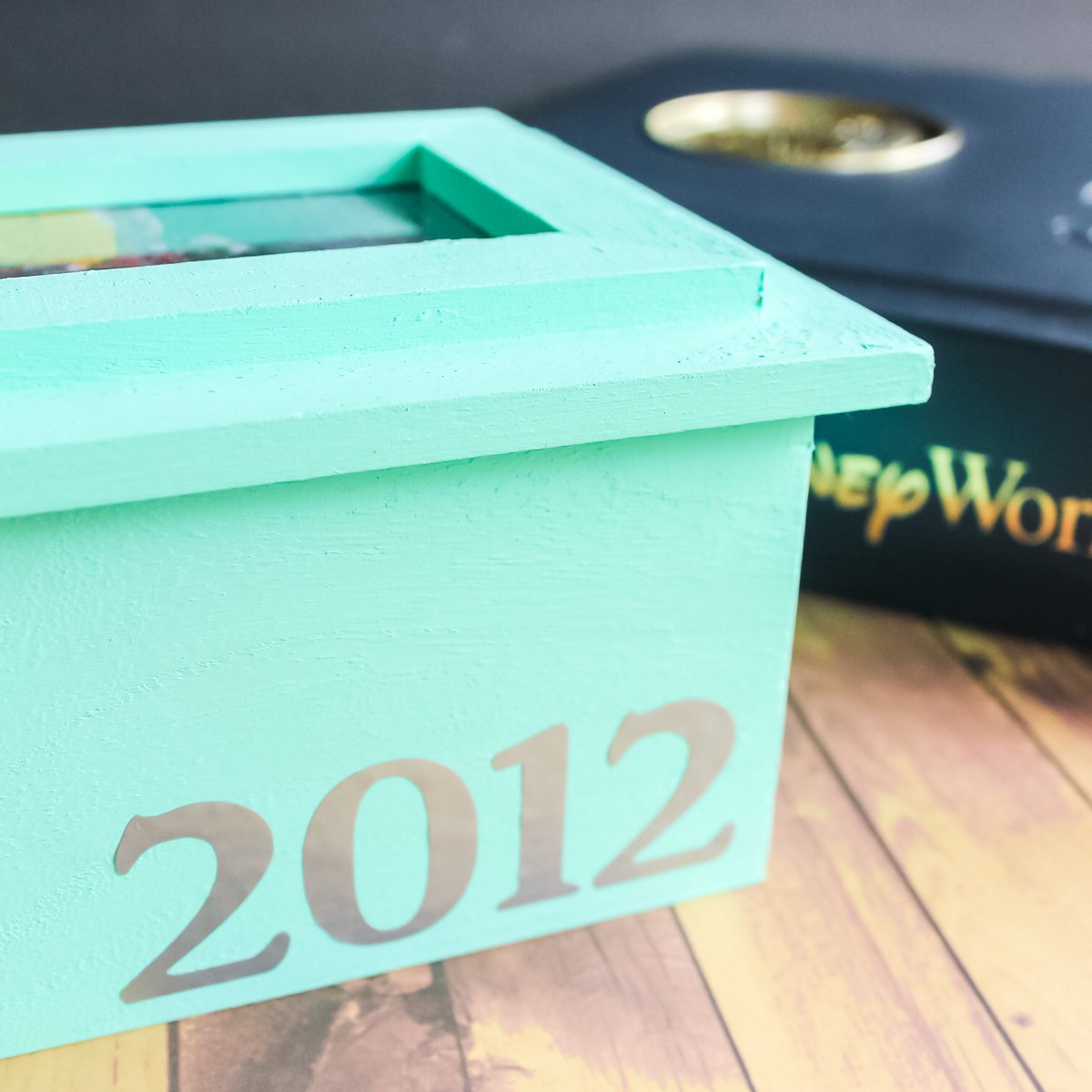 adding vinyl year to memory box
