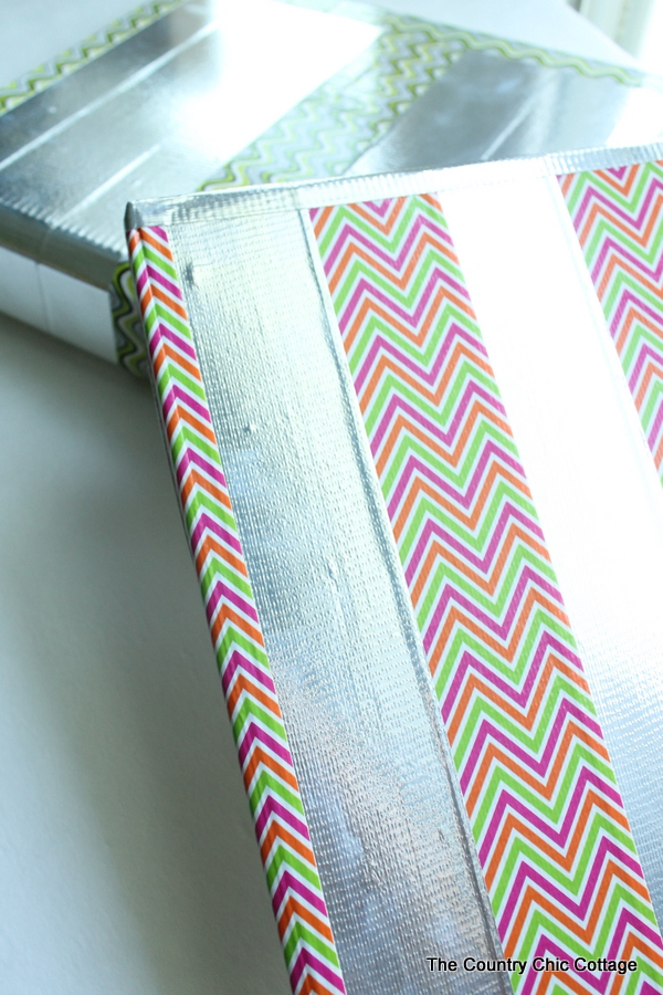 Customize your back to school binder with Duck Tape and this great video tutorial.