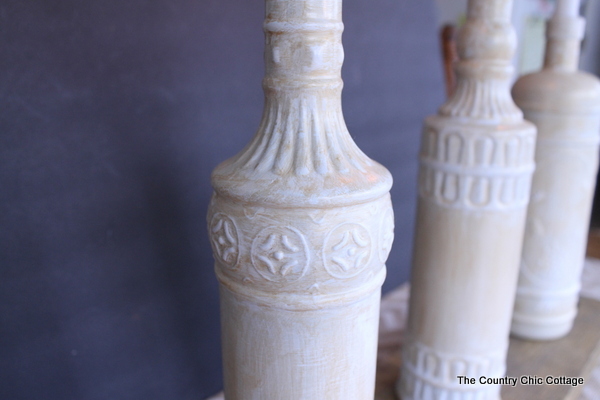 Rustic Gold Centerpiece -- mix gold with barn wood for an elegant yet rustic table centerpiece.