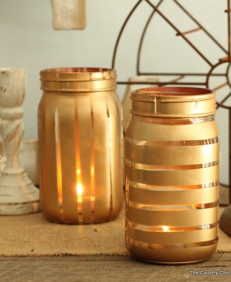 Metallic Painted Jars -- use rubber bands for masking and make these fun painted jars!