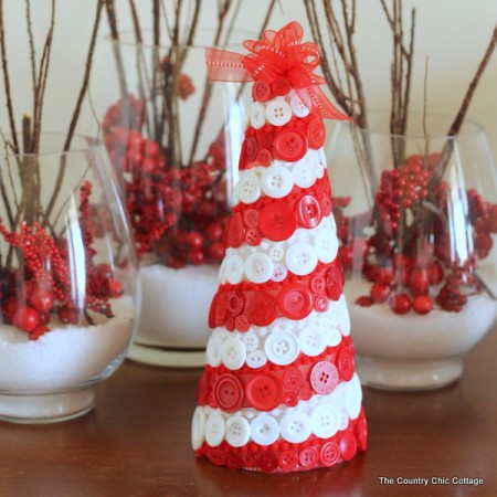 Candy Cane Button Tree -- make this fun striped tree for your Christmas decorating!