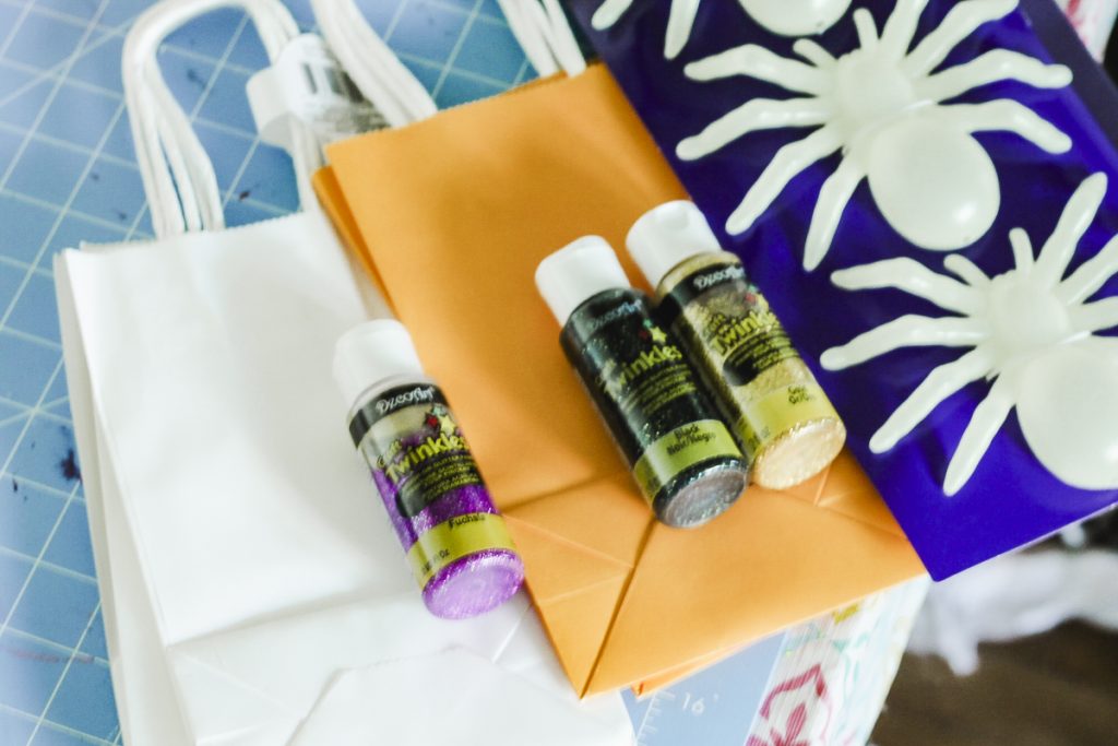 diy-halloween-gift-bags-you-can-make-angie-holden-the-country-chic