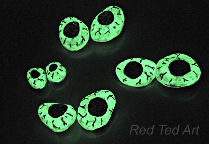 glow in the dark eyes craft