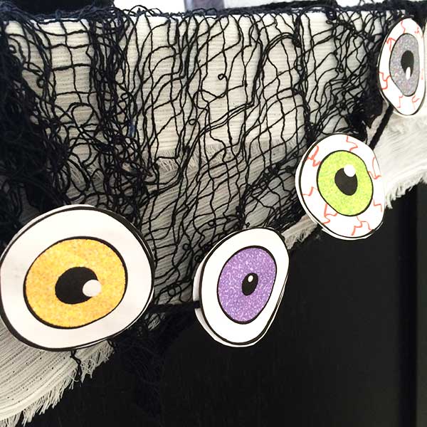 spooky eyeball halloween garland