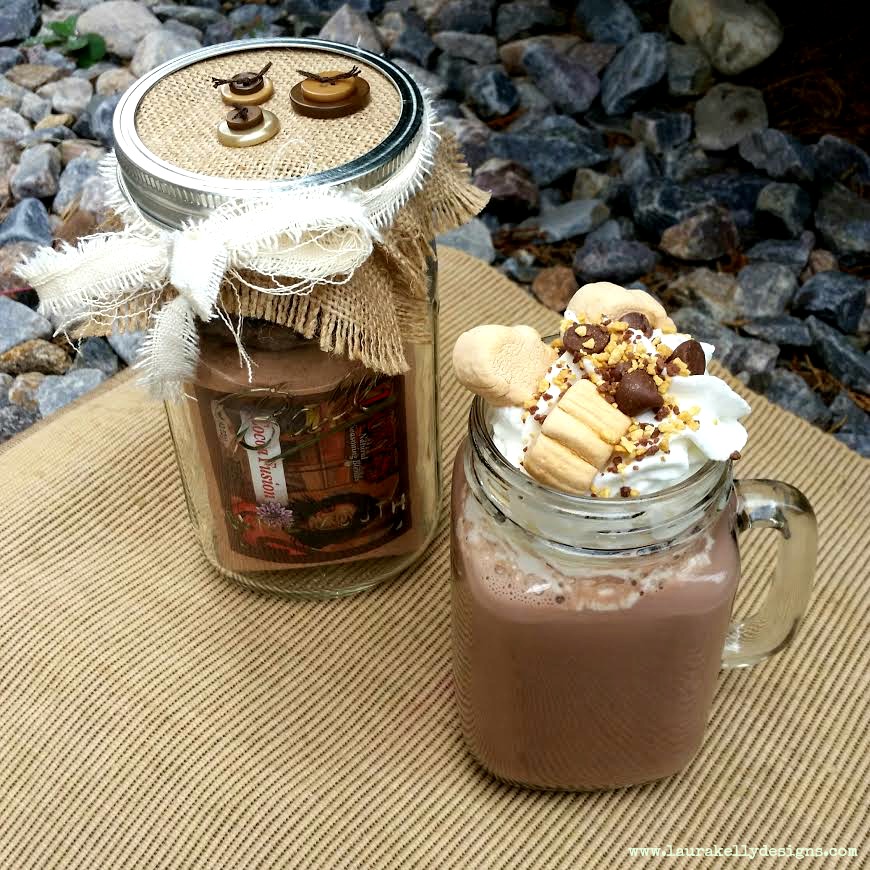 Mason Jar Gifts -- over 25 great ideas for gifts in jars! Get tons of inspiration and give handmade this holiday season!