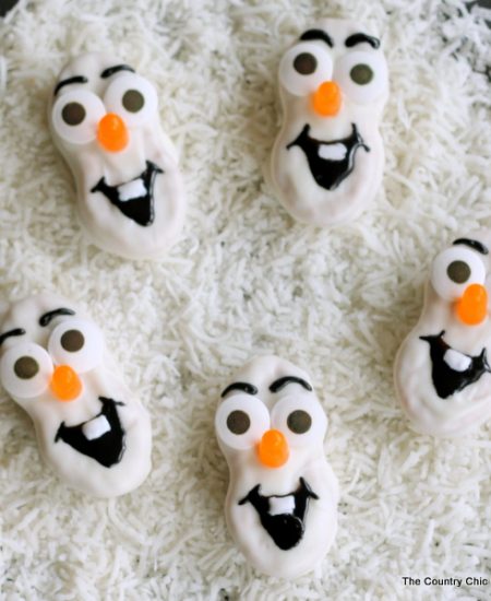 Olaf Nutter Butter Cookies -- fun cookies to serve up this Christmas, winter, or anytime of the year! Watch the Disney Frozen movie and eat a batch of Olaf cookies!