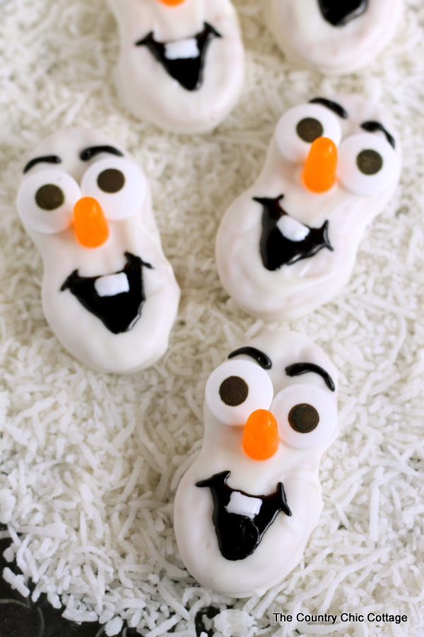 See more ideas about nutter butter, nutter butter cookies, fun cookies. Nutter Butter Cookies : Olaf Nutter Butter Cookies Plus MORE Christmas Cookie ...