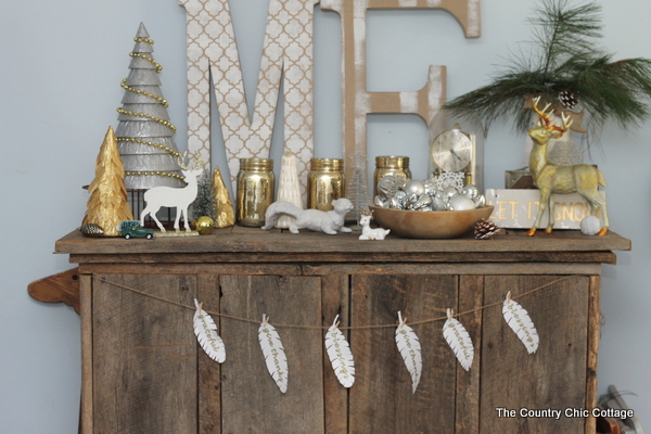 Farmhouse Christmas decorating ideas