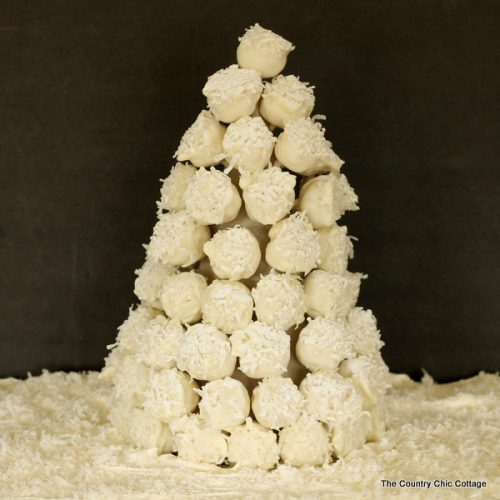 Twinkie Cake Pop Tree -- turn Twinkies into no bake cake pops with just 3 ingredients then put them on a tree for a festive holiday edible centerpiece!