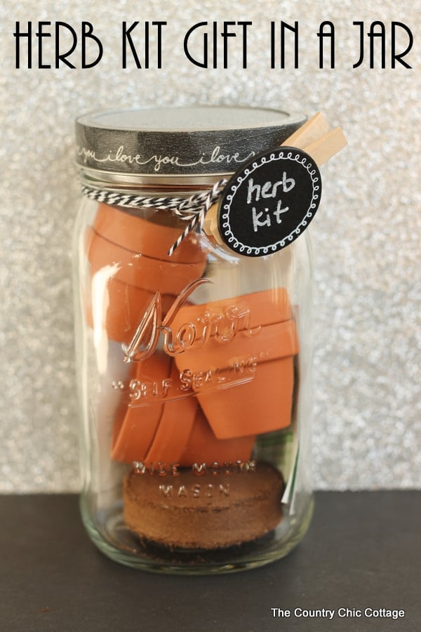 Herb Kit Gift in a Jar -- give a mini herb kit to the one you love on Valentine's Day or any holiday! Everyone loves a gift in a mason jar!