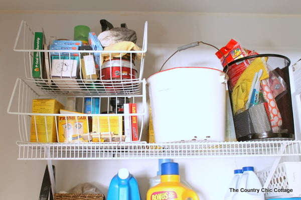 Ideas for an Organized Laundry Room -- get tips and tricks for organizing!