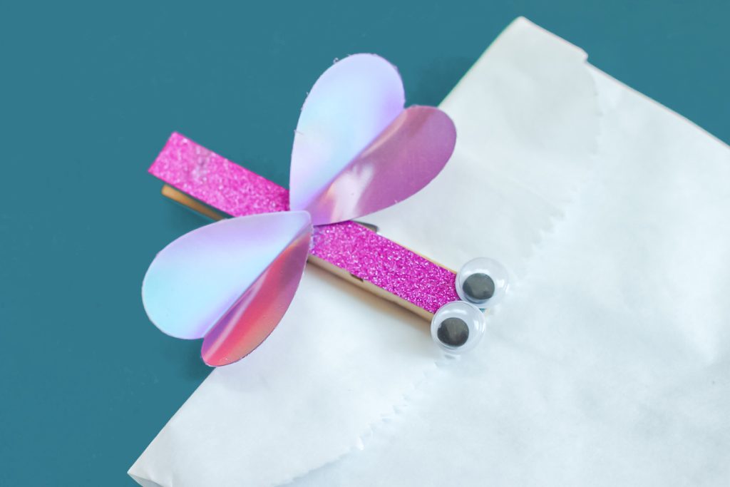 How to Make Valentine's Day Clothespin Bugs Angie Holden The Country