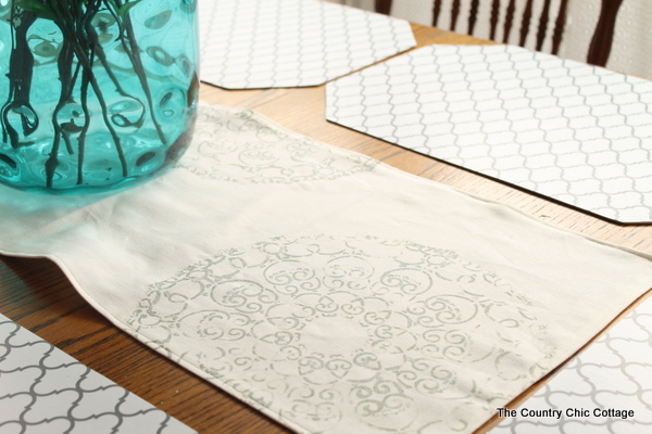 DIY stenciled table runner 