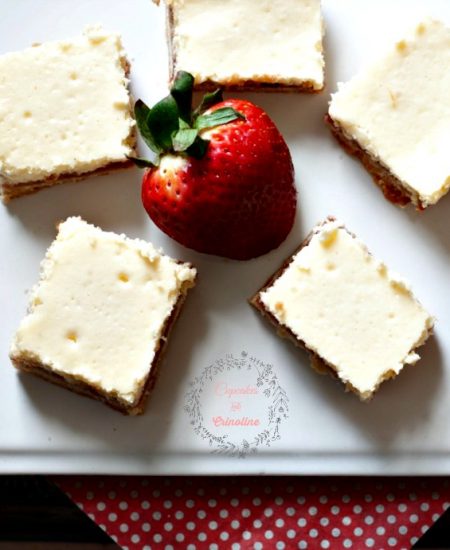 Strawberry Lemon Shortbread bars from cupcakesandcrinoline.com