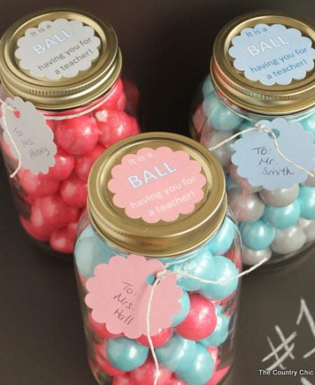 Gumball Mason Jar Teacher Gift -- perfect for Teacher Appreciation week!