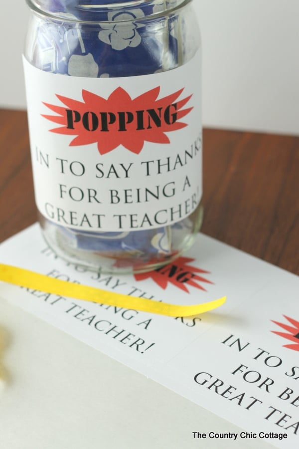 Putting the label on this DIY teach gift idea