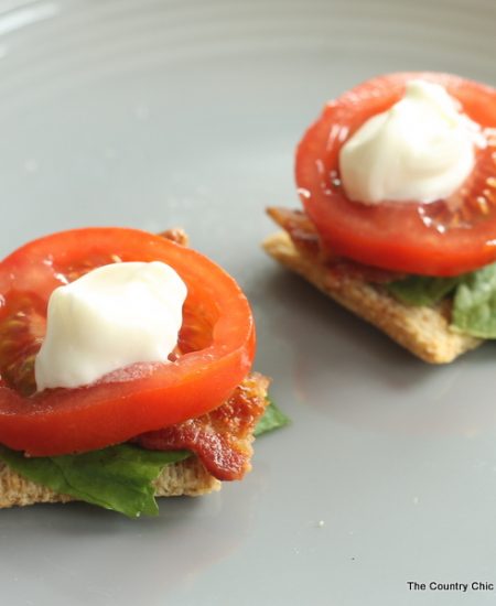 BLT Appetizer Recipe with Triscuit crackers