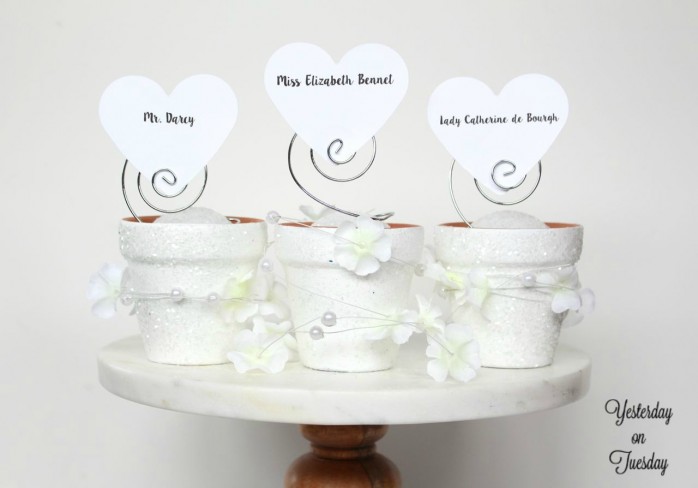 Quick and easy wedding craft ideas for your ceremony and reception.