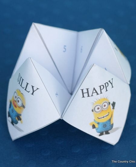 Minion cootie catcher -- print your own for free and let the kids have a blast!