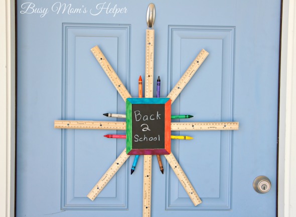 Quick and easy back to school crafts that take 15 minutes or less to complete!