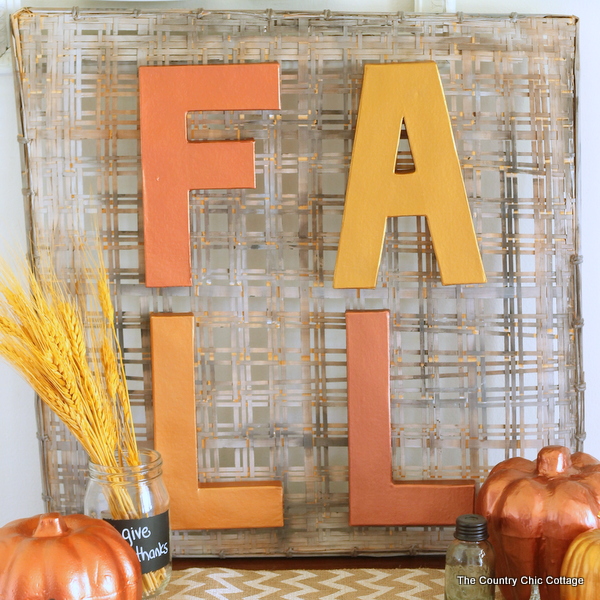 Make this metallic fall sign in just minutes! A fun craft project for your home!