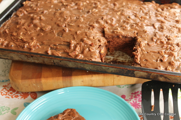 A yummy recipe for chocolate sheet cake that you want to be sure to make!