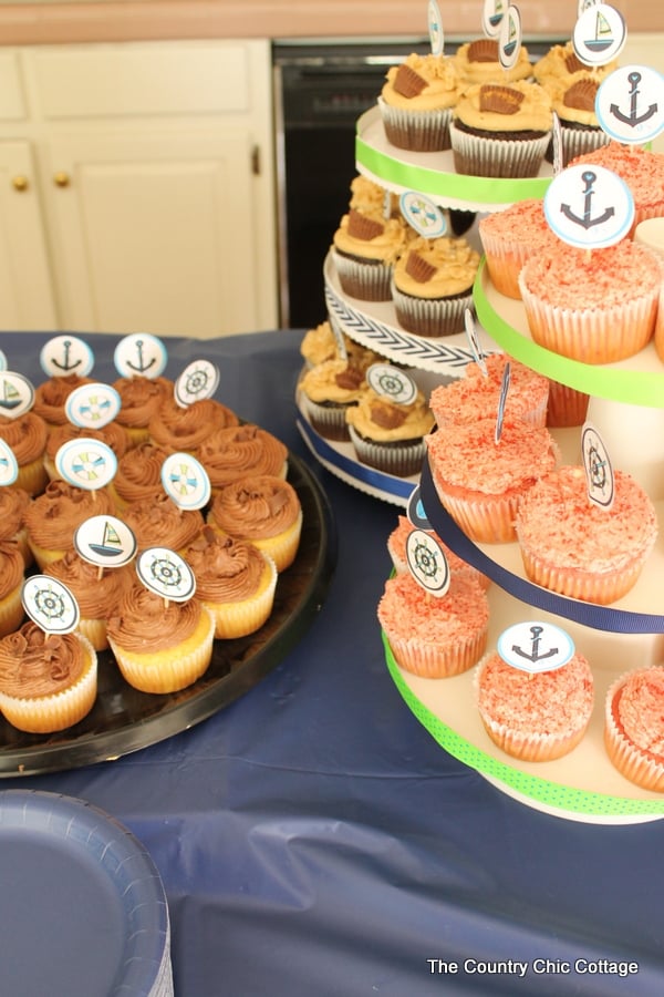 Cupcakes that match Nautical Themed Baby Shower