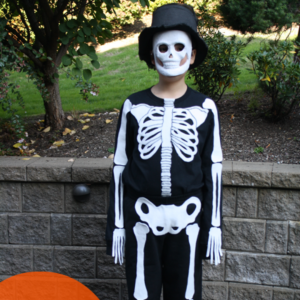 DIY Skeleton Costume by Yesterday on Tuesday