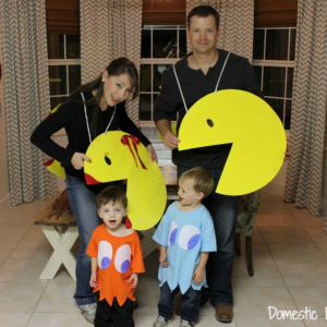 Pac-Man Family – Easy Costume Idea by Wildfire Interiors