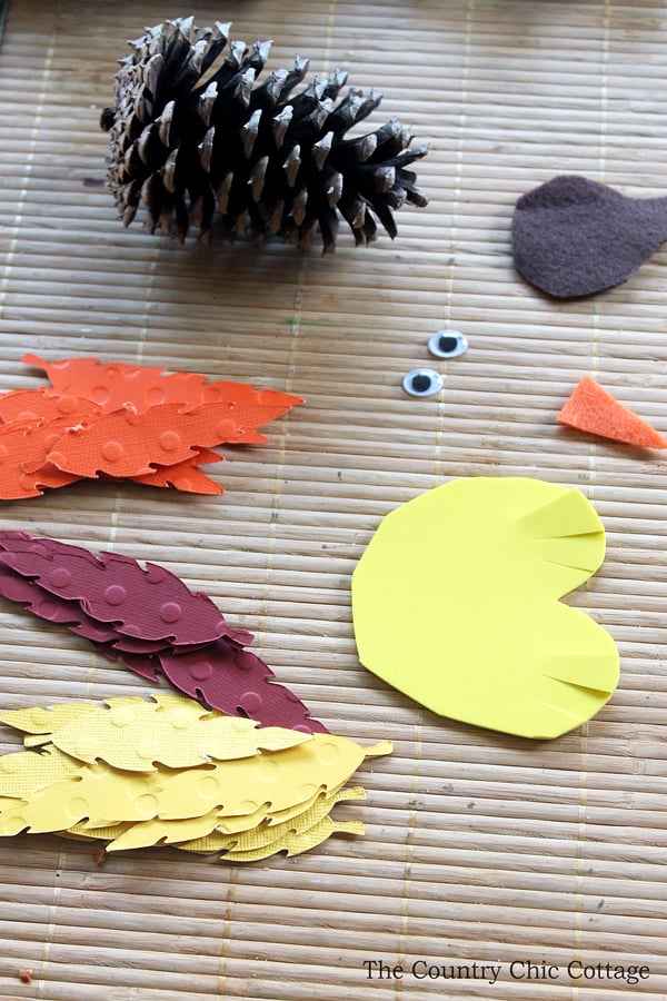 pinecone turkeys at a kids' dinner table