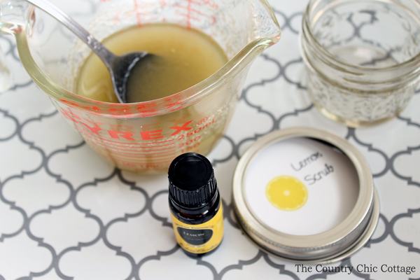 You can make this sugar scrub recipe with just three ingredients! This is perfect for holiday gift giving! Comes with the free printable to use for the jar lids as well!