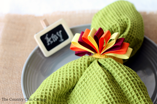 thanksgiving turkey napkin ring idea