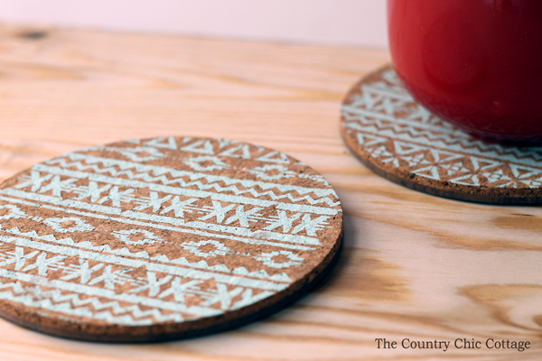 Make these easy stenciled trivets to give as gifts any time of the year!