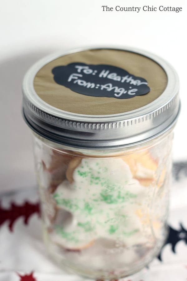 edible gifts in mason jar