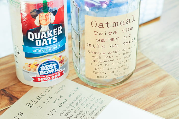 This oatmeal pantry label has directions to make the most simple, delicious oatmeal.