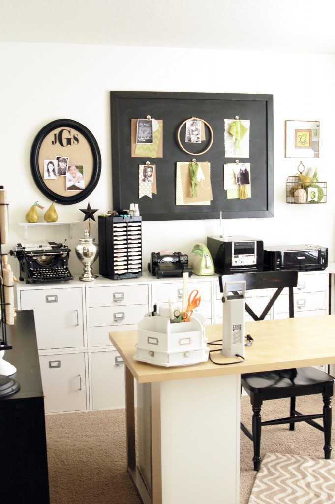 Craft Room Tours Day #2 - Angie Holden The Country Chic Cottage