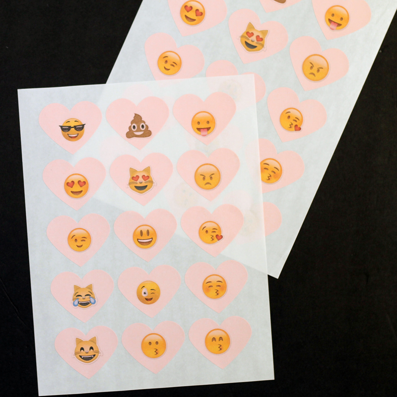 free sticker printables for emoji treat bags