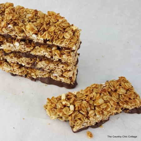 You will love this homemade chocolate dipped granola bars recipe! Make this healthy recipe for your family today!