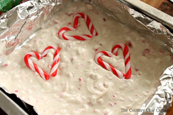 Make this Valentine's Day chocolate bark in just seconds! A delicious peppermint flavored bark using leftover candy canes!