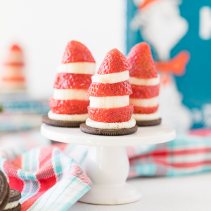 Cat in the Hat Cookies by Made To Be A Momma