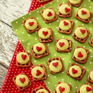 Grinch Pretzel Bites by That's What Che Said