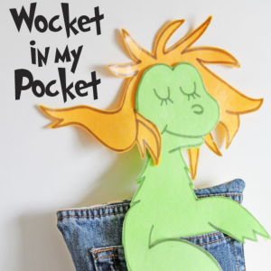 Wocket in My Pocket Craft – Dr. Seuss Crafts by 30 Minute Crafts