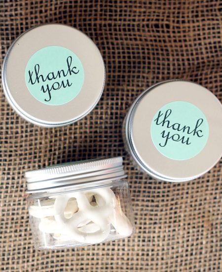 These wedding favors in small mason jars are perfect for your wedding! The jars are actually plastic so no worries about the guests breaking these wedding favors!