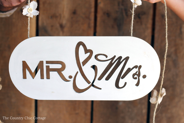 mr and mrs wedding photo prop