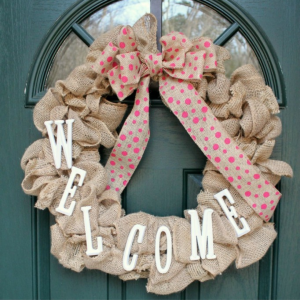 Simple DIY Burlap Wreath by The Turquoise Home