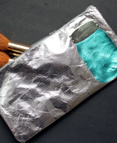 Make this DIY zipper pouch to travel with all of your make up! You can use this great metallic fabric and even add a metallic mason jar if you wish!