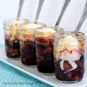 You will love this mixed fruit cobbler in a jar! A great recipe for fruit cobbler that is easy to make! Add on ice cream for a delectable treat!
